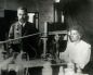 Piotr i Maria Curie w laboratorium, domena publiczna, 1904, Wikipedia